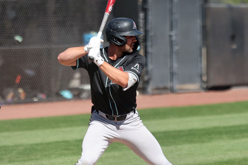 10 MLB Hitting Prospects With Standout Data In August