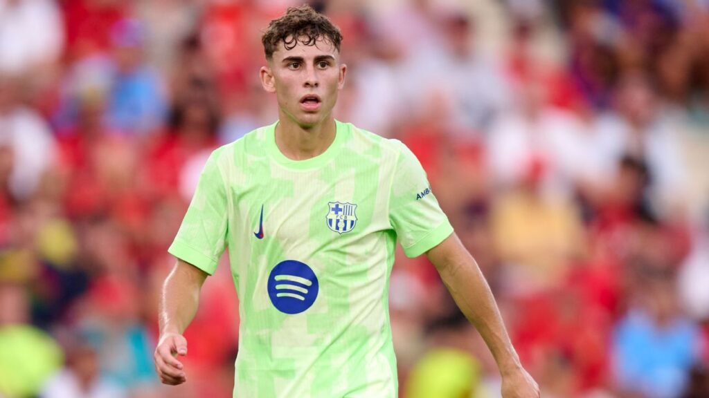 Chelsea weighing complex move for Barcelona's Fermín López - sources