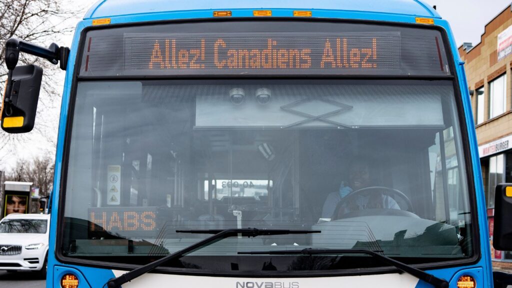 Montreal's transit agency says too expensive to display 'Go Habs Go!' before winter