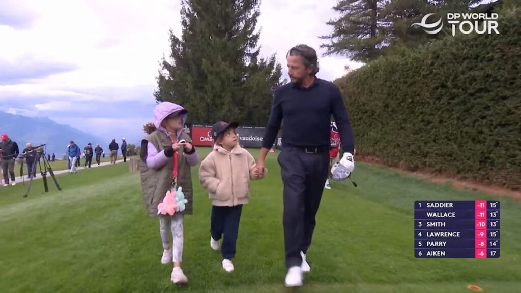 Veteran pro's emotional farewell included touching moment on final hole