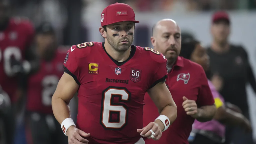 Baker Mayfield Trolls Gardner-Johnson, Texans in Photo After Bucs' Win, '10 Toes Down'