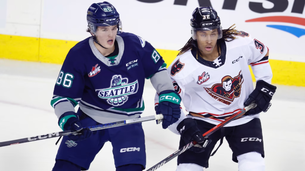 Canucks 2025 first-rounder Braeden Cootes exits prospects game