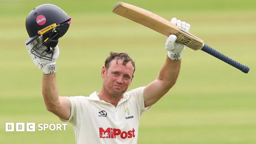 Colin Ingram celebrates