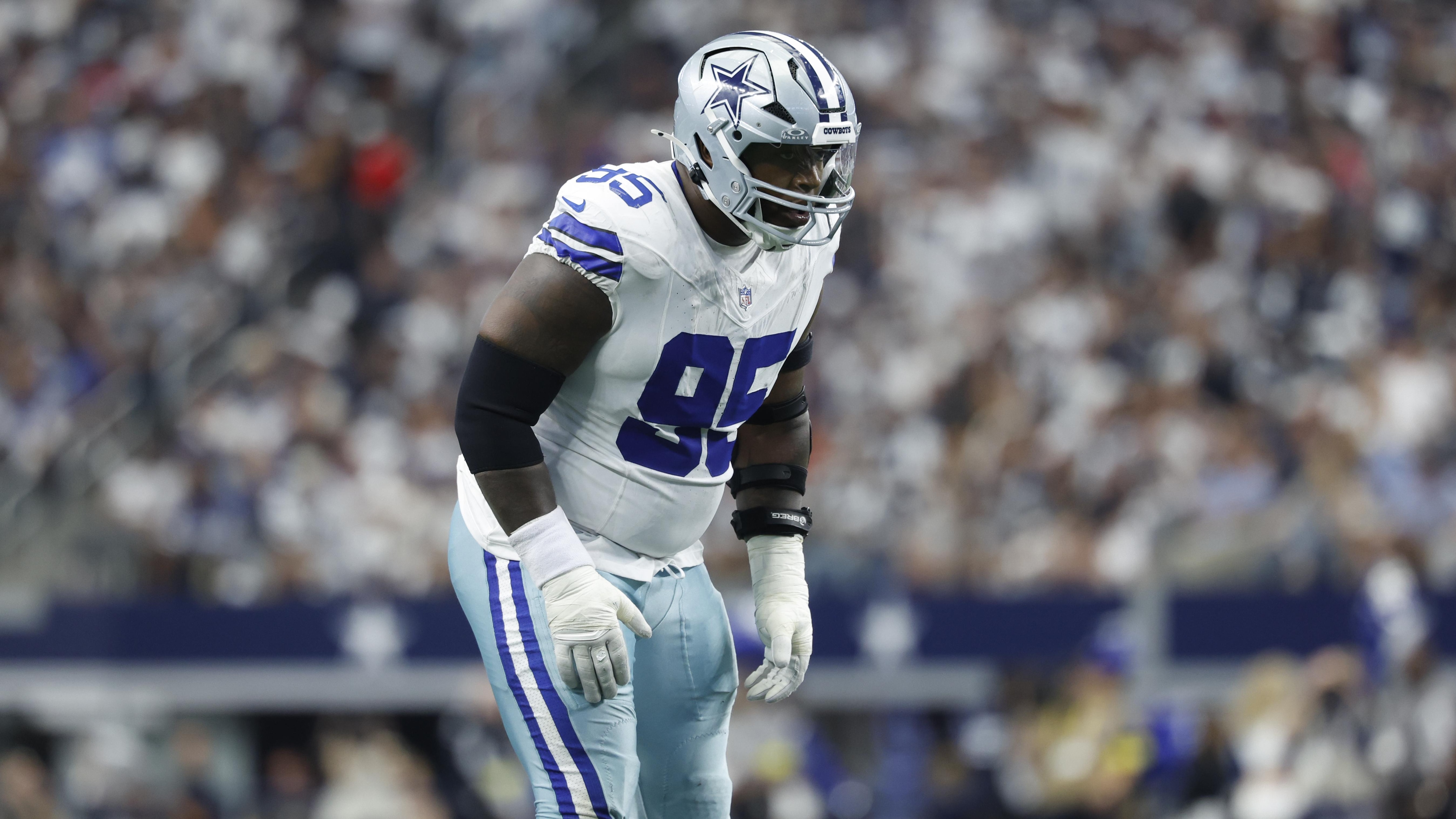 Cowboys Schottenheimer Praises Kenny Clark After Win vs Giants Following