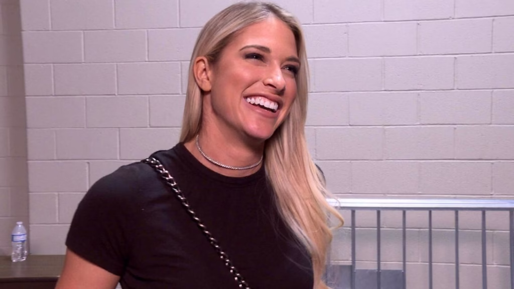 Ex-WWE Star Kelly Kelly Gives Alternate Explanation For Not Attending Evolution 2025