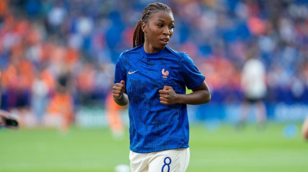 Geyoro joins London City Lionesses in world-record deal - sources