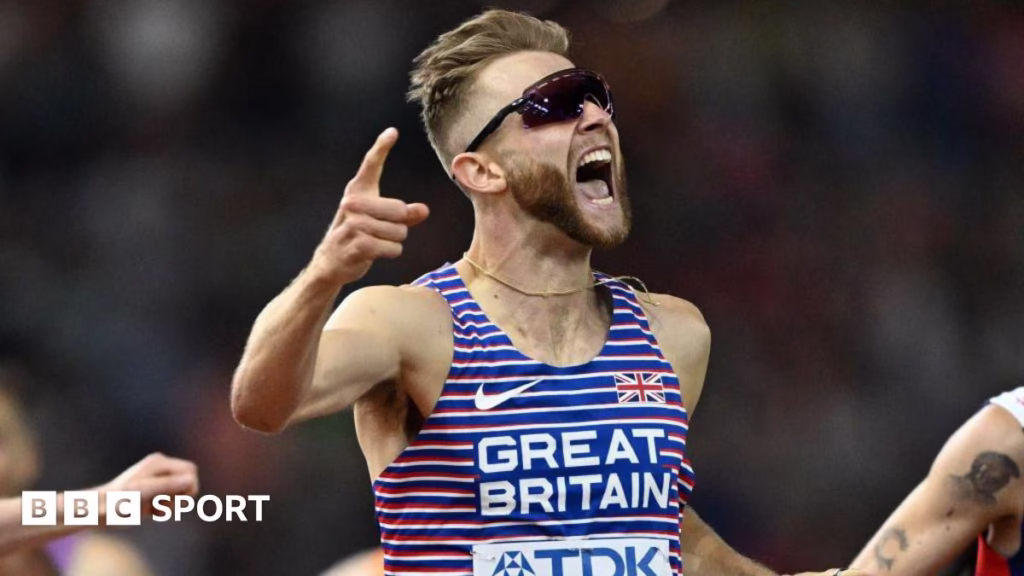 Josh Kerr celebrates his World Championships victory in 2023