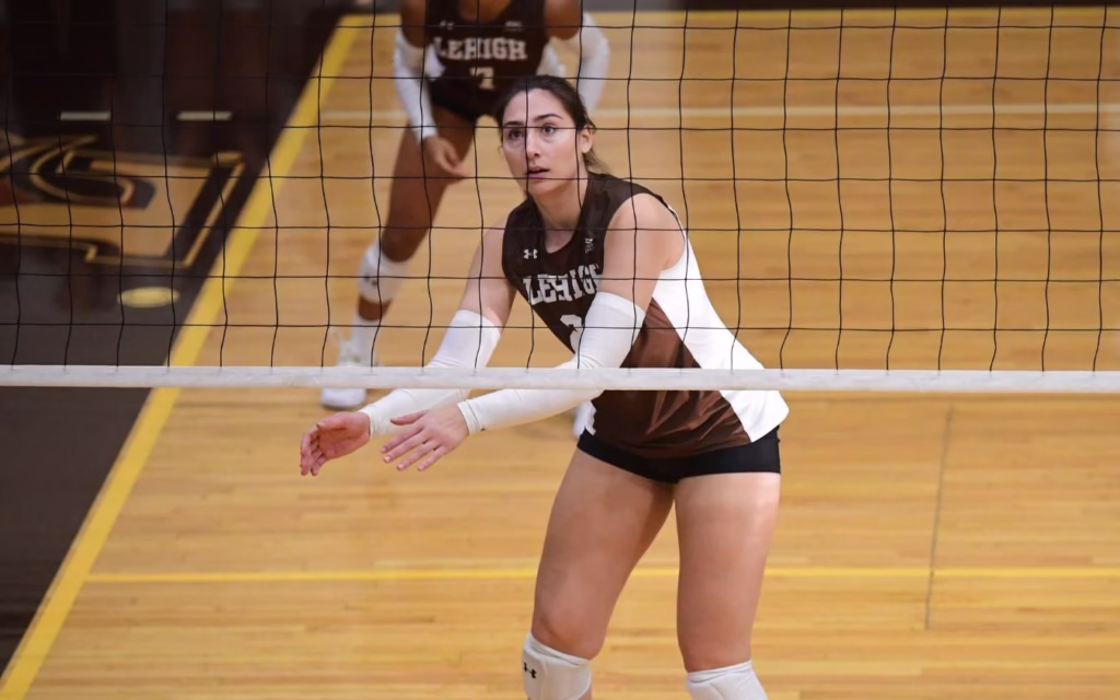 Luscomb Named To Preseason All-Patriot League