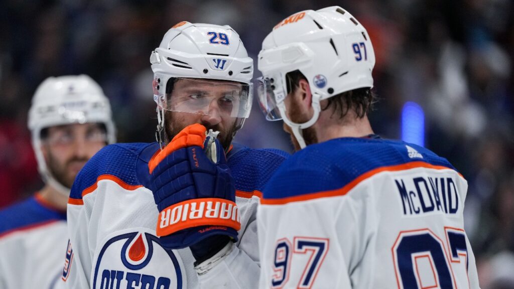Oilers Notebook: Draisaitl dishes on McDavid contract, lauds Podkolzin