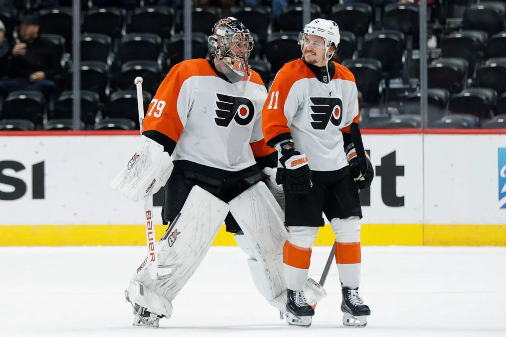 Report: Flyers Interested in Carter Hart Reunion