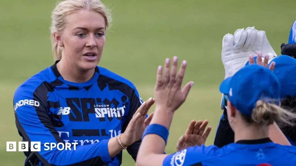 Sarah Glenn celebrates taking a wicket for London Spirit
