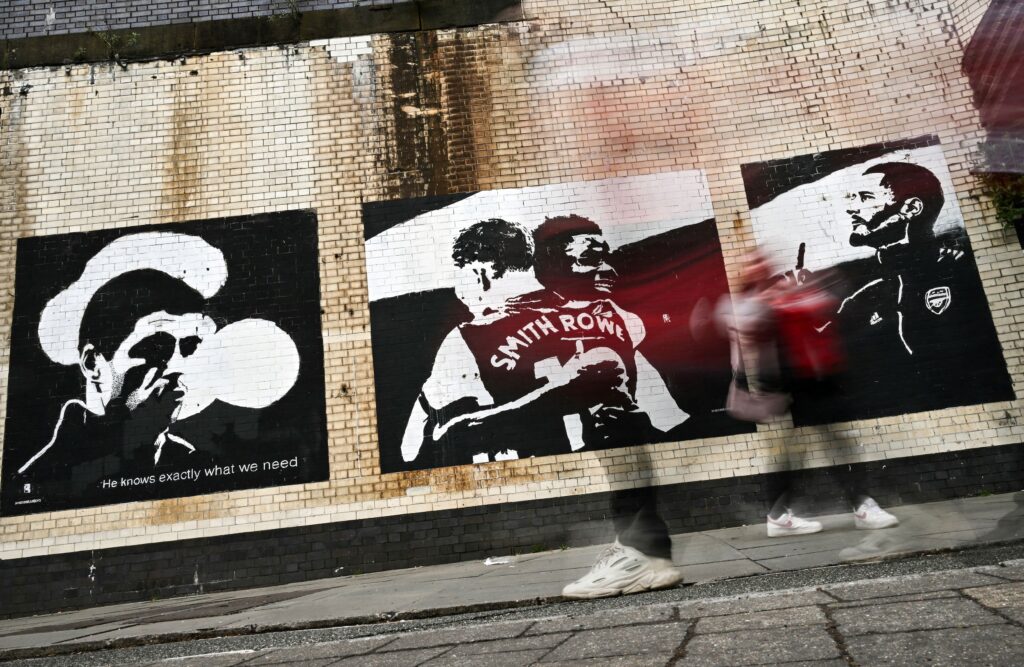 Northbanksy’s artwook has gone down well; Kanu likes what he sees; “Take me down if you dare, lads”