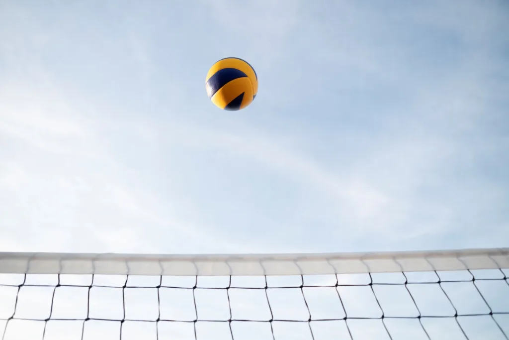 WorldofVolley :: College Volleyball Phenom Murray Signs Sneaker Deal